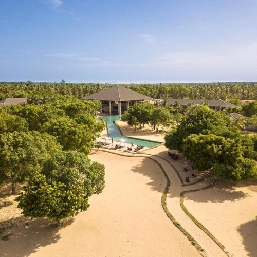 Pasikuda Sunrise Hotel