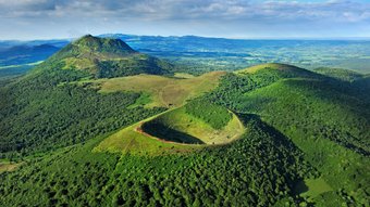 Chaine des puys - die schlafenden Vulkane der Auvergne © Joel Damase 