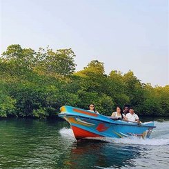 Bootssafari Ambalangoda