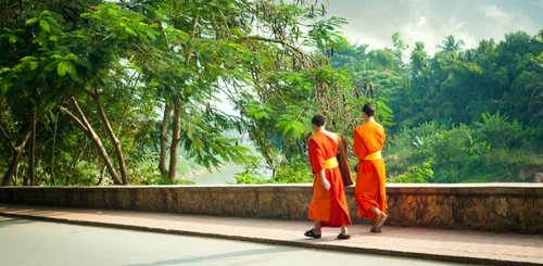 Buddhistische Moenche Luang Prabang Laos Indochina Asien