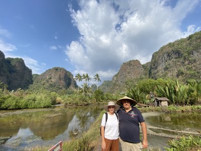 auf Tour in Rammang Rammang bei Makassar