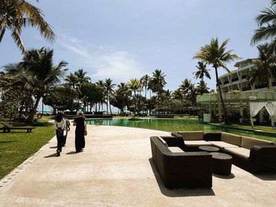 Occidental Eden - beliebtes Strandhotel in Beruwela