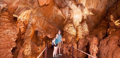 Clearwater Cave - eine der zugänglichen Schauhöhlen der UNESCO Welterbestätte Mulu Nationalpark