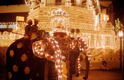 Fest beim Zahntempel in Kandy