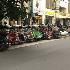 Mopedrikschas in Yogyakarta Java