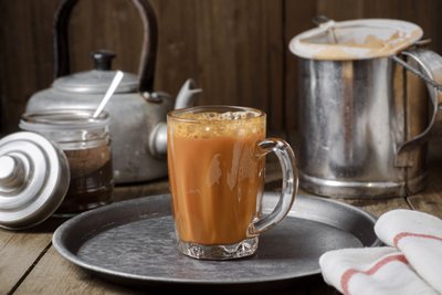 Teh Tarik ganz typisch zum Frühstück in Malaysia
