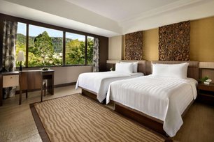 Penang Shangri La Golden Sands Superior Twin Room
