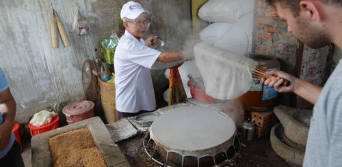 Herstellung von Reisnudeln Ausflug Mekong Eyes