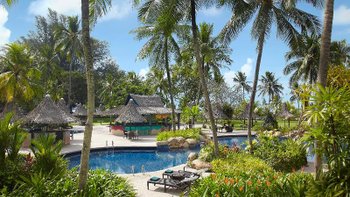 Penang Shangri La Golden Sands Pool
