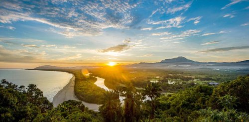 Shangri La Rasa Ria eigenes Nature Reservat mit vielfältiger Fauna und Flora auf Borneo