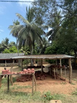 alles für den täglichen Bedarf findet sich an Straßenständen