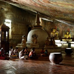 Höhlentempel Dhambulla Sri Lanka