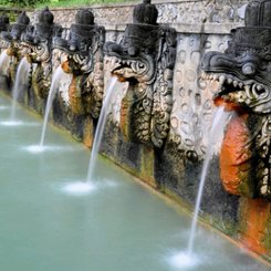 Banjar Hotsprings - heilige heiße Quellen auf Bali