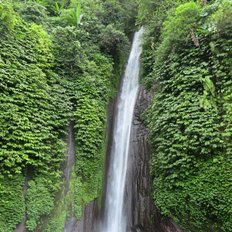Wasserfall Munduk Bali