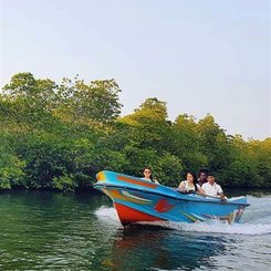 Bootssafari Ambalangoda