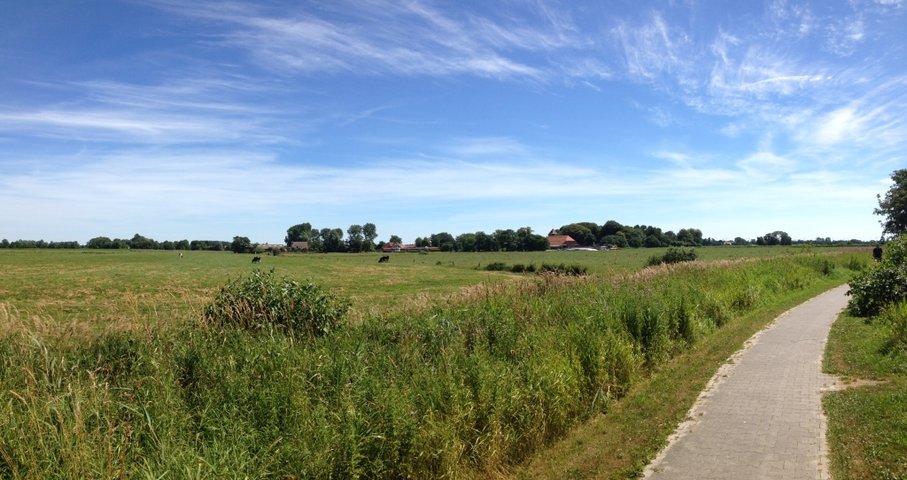 Ostfriesisches Landschaft bei Aurich (www.ostfriesland.travel)