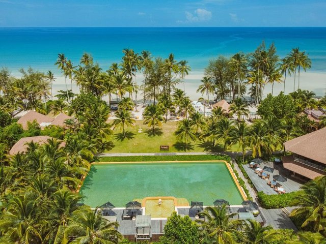 High Season Pool Villa & Spa Koh Kood, großer Salzwasserpool