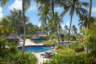 Penang Shangri La Golden Sands Pool