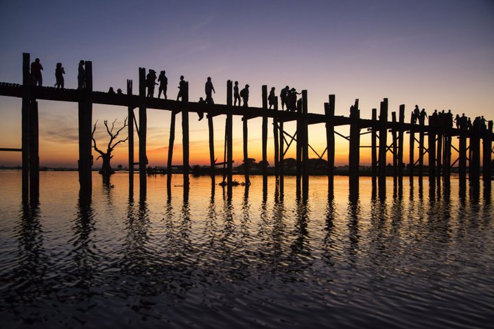 Anawratha Heritage Line Flusskreuzfahrt Myanmar - ein Ausflug zur U-Bein Brücke ist inkludiert