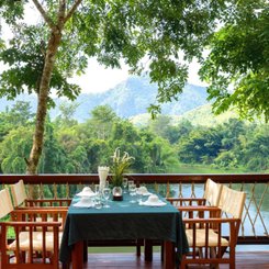 Hintok River Camp Zentralthailand