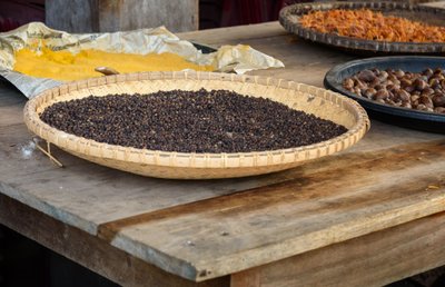 Pfeffer beim Trocknen