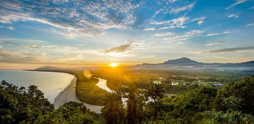 Shangri La Rasa Ria eigenes Nature Reservat mit vielfältiger Fauna und Flora auf Borneo