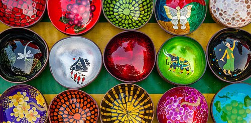 Souvenirs Lackwaren am Nachtmarkt von Luang Prabang Laos