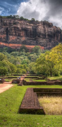 Fixpunkt einer Reise nach Sri Lanka - die Felsenfestung Sigiriya 