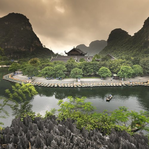 Ninh Binh Tam Coc trockene Halong Bucht 