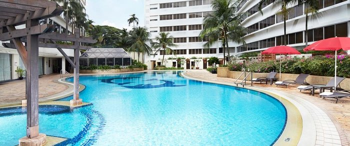 Furama Riverfront Robertson Quay Singapur Pool