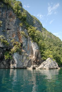 Seram Cliff