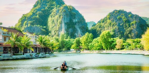 Ninh Binh Tam Coc trockene Halong Bucht 