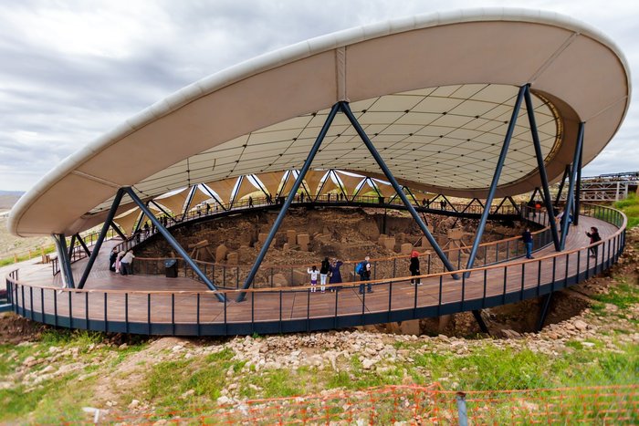 Goebeklitepe neue Ueberdachung der Ausgrabung UNESCO Welterbe