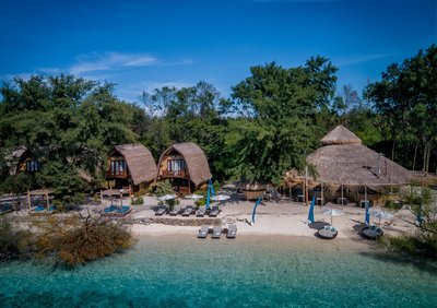 Karma Reef Gili Meno vom Strand aus gesehen