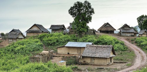 ursprüngliches Dorf der Akha in Nordlaos