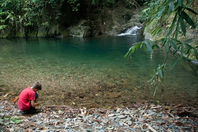 am Wasserfall im Nationalpark