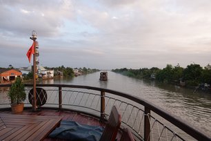 Sonnenaufgang auf der Mekong Eyes
