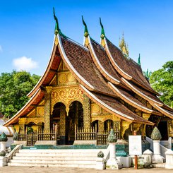Fixpunkt bei einem Luang Prabang Stopover: Der Wat Xieng Thong Tempel