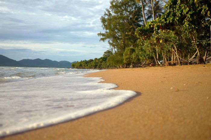 Der Strand von Kep - bei Kambodscha Individualreisen geht es nicht nur zu den berühmten Tempeln, es bleibt Zeit für individuelle Erlebnisse