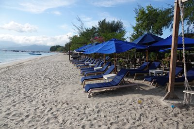Strand Gili Trawangan vor Vila Almarik