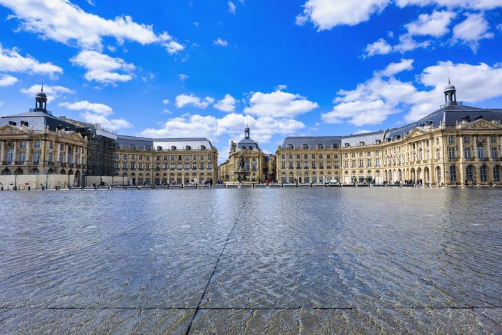 Bordeaux Place de la Bourse |Foto 279231200 | Bordeaux © Eg004713 | Dreamstime.com