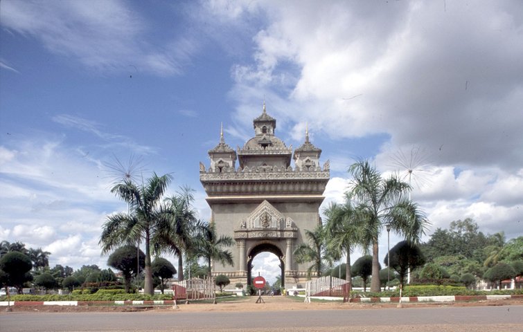 Vientiane Triumphbogen Patuxai