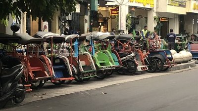 Mopedrikschas in Yogyakarta Java